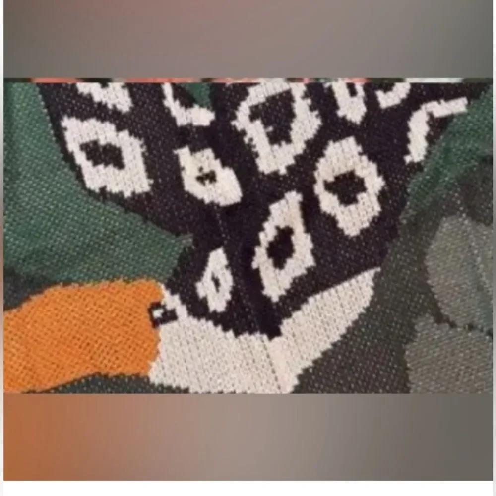 FARM Rio Chita Brazil Oh So Cozy Blanket, Toucan, NWT